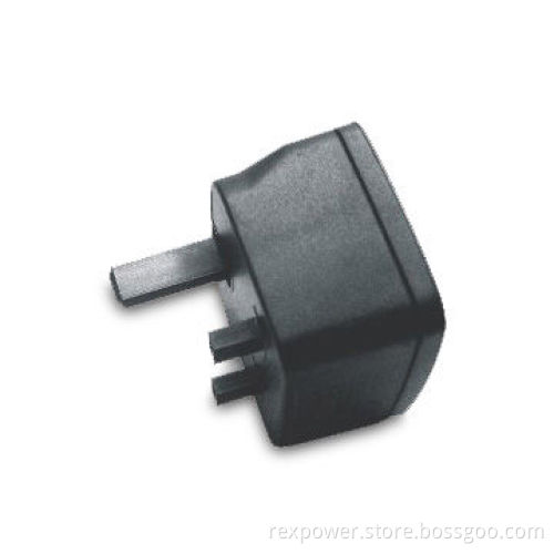 Mobile Phone Charger with 5 to 12V DC Output Voltage and Frequencies of 50/60Hz